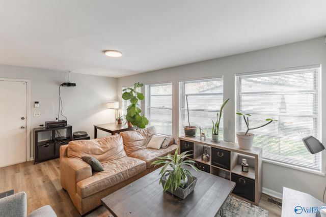 2916 Holiday Drive SW, Huntsville, AL 35805