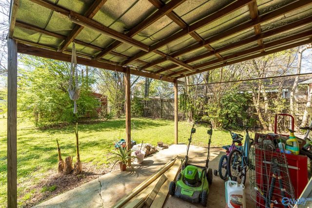 2916 Holiday Drive SW, Huntsville, AL 35805