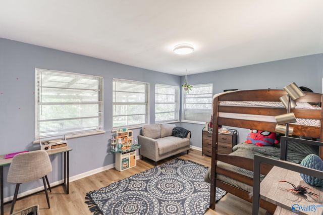 2916 Holiday Drive SW, Huntsville, AL 35805