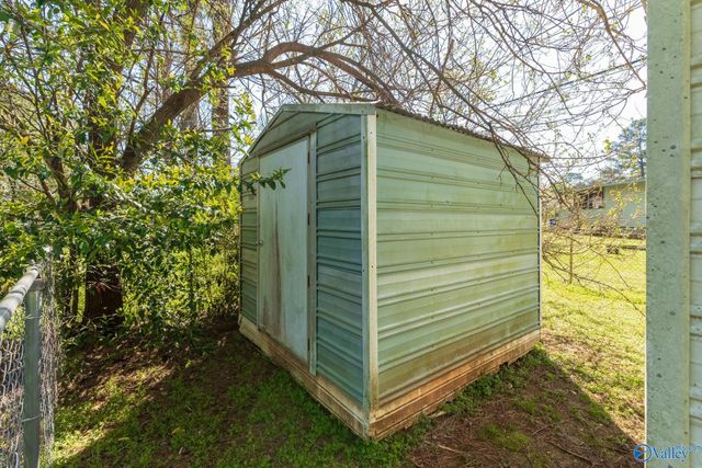 2916 Holiday Drive SW, Huntsville, AL 35805