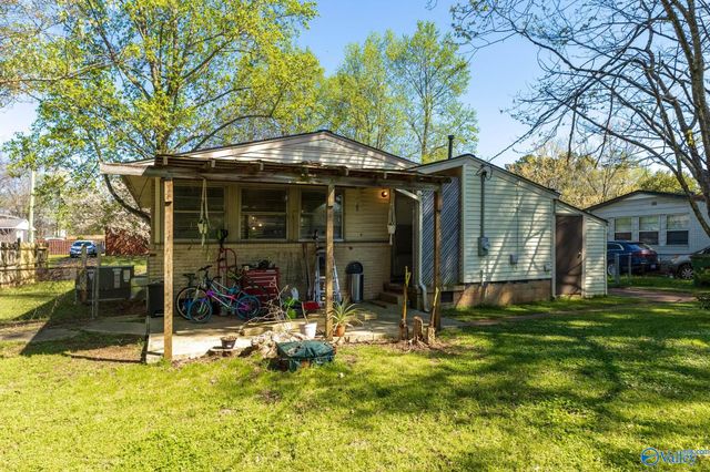 2916 Holiday Drive SW, Huntsville, AL 35805