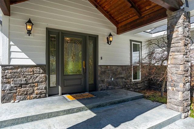 8550 Rogue River Highway, Grants Pass, OR 97527