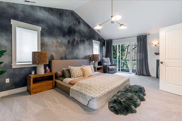 8550 Rogue River Highway, Grants Pass, OR 97527