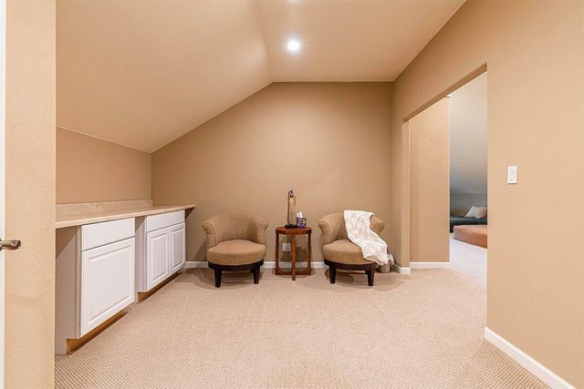 8550 Rogue River Highway, Grants Pass, OR 97527