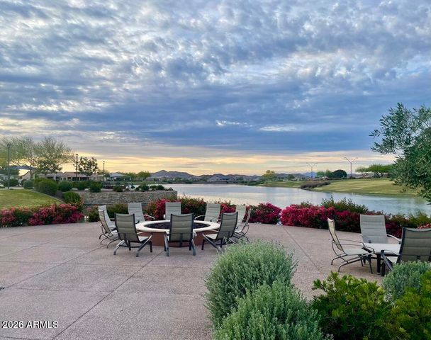 18068 W AMBER RIDGE Way, Goodyear, AZ 85338