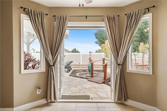 1064 Cinnamon Lane, Corona, CA 92882
