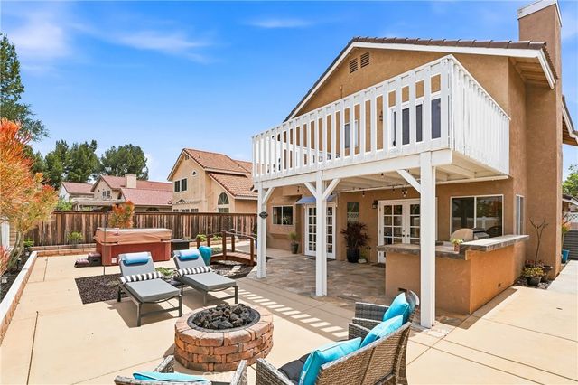 1064 Cinnamon Lane, Corona, CA 92882
