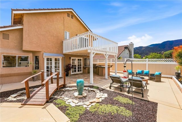 1064 Cinnamon Lane, Corona, CA 92882