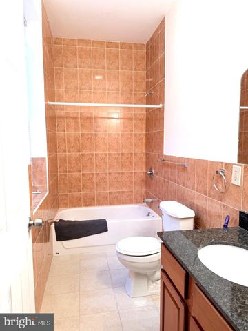 733 JACKSON ST, Philadelphia, PA 19148