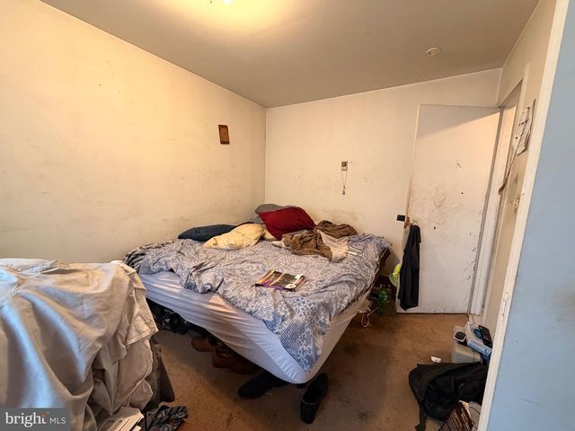 5 W CHESTNUT ST, Delmar, MD 21875