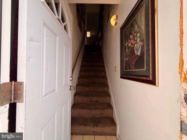 5 W CHESTNUT ST, Delmar, MD 21875