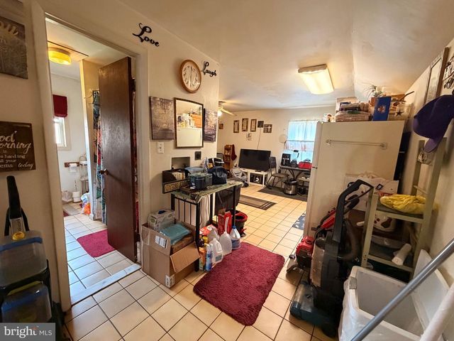 5 W CHESTNUT ST, Delmar, MD 21875