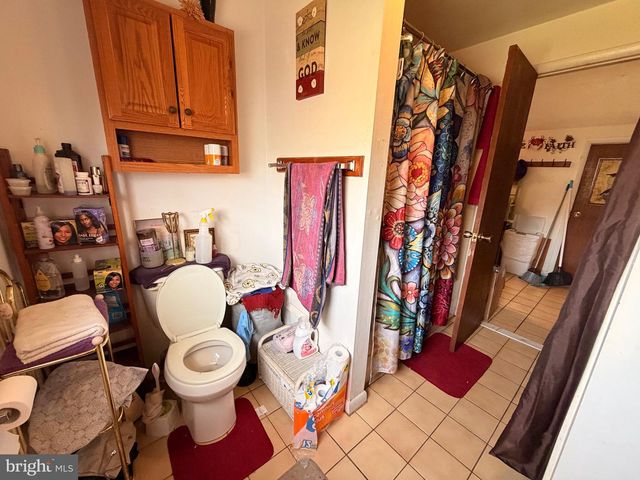 5 W CHESTNUT ST, Delmar, MD 21875