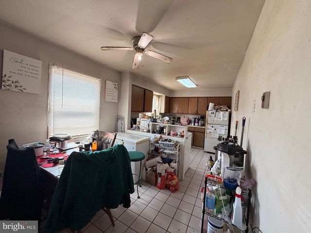 5 W CHESTNUT ST, Delmar, MD 21875