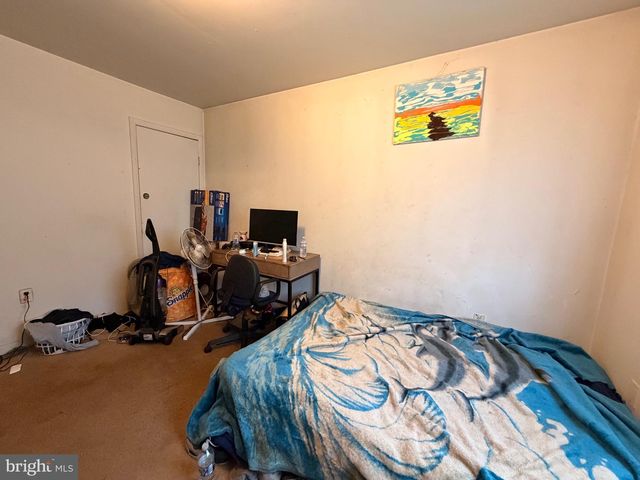 5 W CHESTNUT ST, Delmar, MD 21875