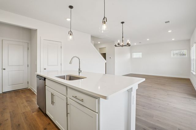 2396 Woodmeadow Dr, Clarksville, TN 37043