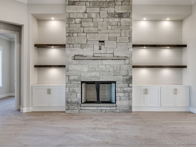 3211 E 169th Street S, Bixby, OK 74008