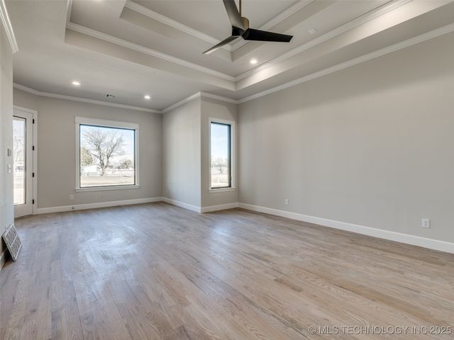 3211 E 169th Street S, Bixby, OK 74008