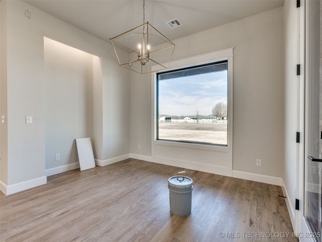 3211 E 169th Street S, Bixby, OK 74008