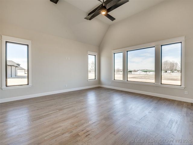 3211 E 169th Street S, Bixby, OK 74008