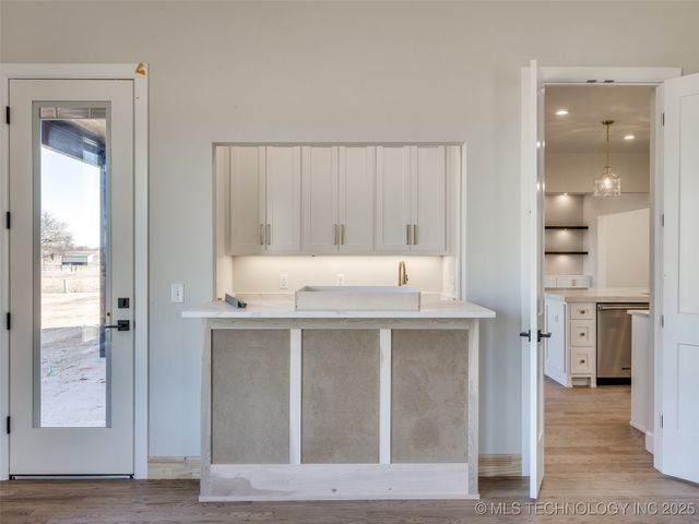 3211 E 169th Street S, Bixby, OK 74008