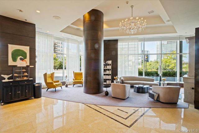 5 Renaissance Square PH 3E, White Plains, NY 10601