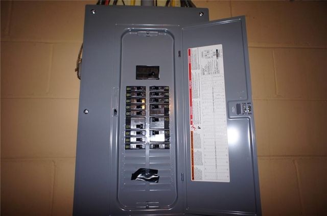 2718 5th Street, Eau Claire, WI 54703