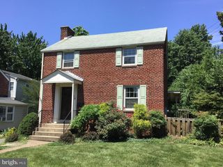 110 WOODROW ST, Arlington, VA 22204