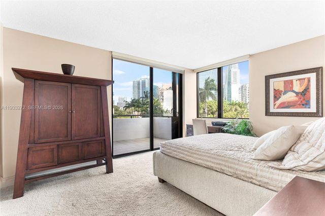 1581 Brickell Ave 107, Miami, FL 33129