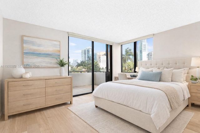 1581 Brickell Ave 107, Miami, FL 33129