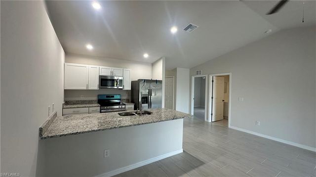 3305 SW 15th PL, Cape Coral, FL 33914