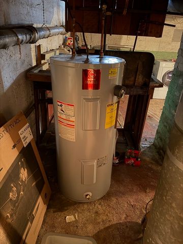 130-132 School St, Barre, MA 01074