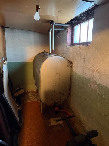 130-132 School St, Barre, MA 01074