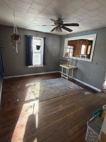 130-132 School St, Barre, MA 01074