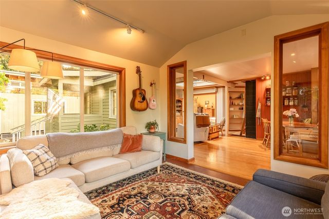 714 20th Street, Port Townsend, WA 98368