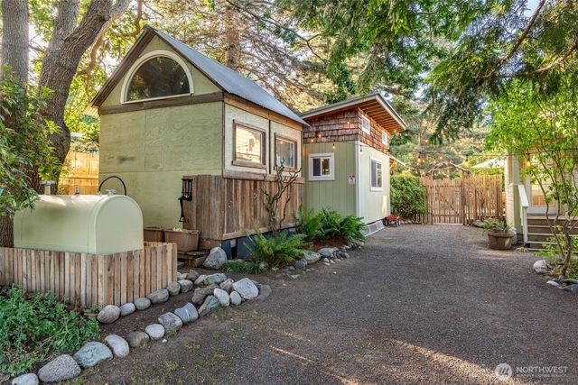 714 20th Street, Port Townsend, WA 98368