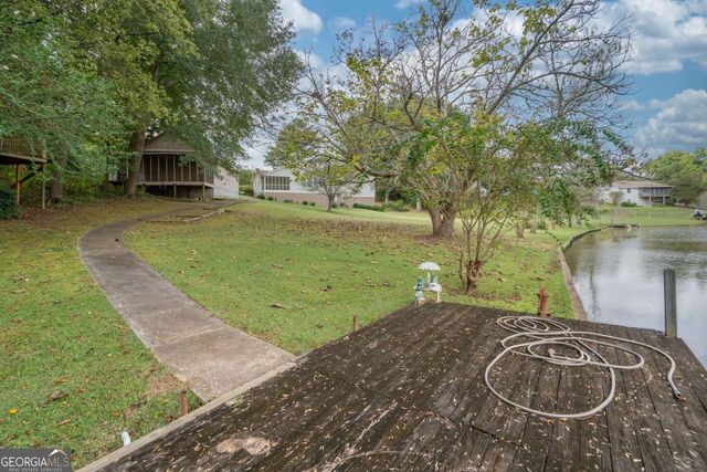 1180 Green Briar Drive, Madison, GA 30650