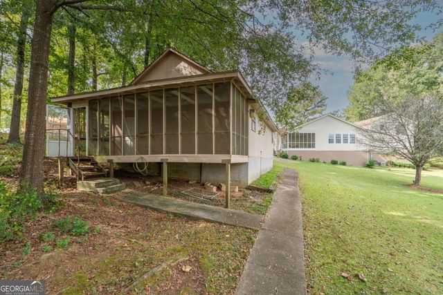 1180 Green Briar Drive, Madison, GA 30650
