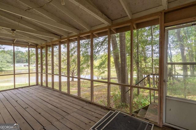 1180 Green Briar Drive, Madison, GA 30650