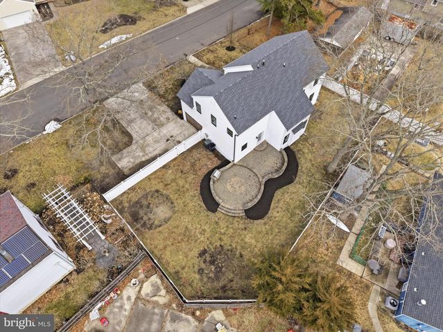 105 HILLSIDE AVE, Absecon, NJ 08201