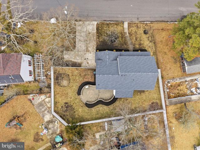 105 HILLSIDE AVE, Absecon, NJ 08201