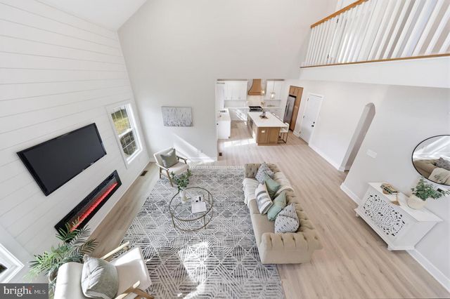 105 HILLSIDE AVE, Absecon, NJ 08201