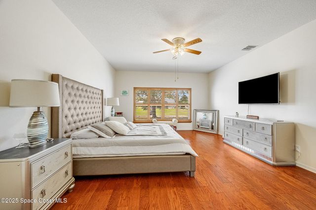 1137 Morgan Circle NE, Palm Bay, FL 32905