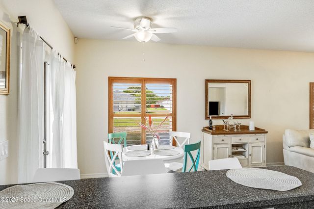 1137 Morgan Circle NE, Palm Bay, FL 32905