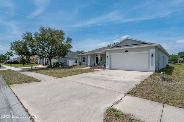 1137 Morgan Circle NE, Palm Bay, FL 32905