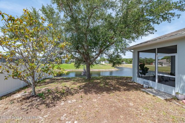 1137 Morgan Circle NE, Palm Bay, FL 32905