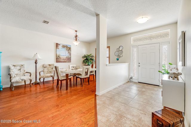 1137 Morgan Circle NE, Palm Bay, FL 32905