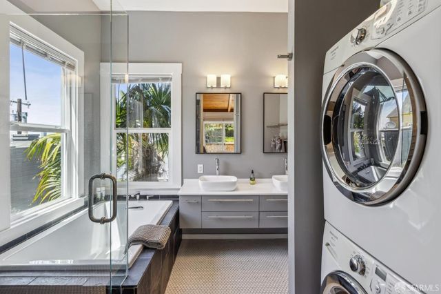 102 Santa Marina Street, San Francisco, CA 94110