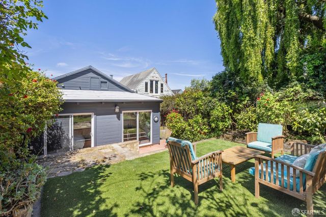 102 Santa Marina Street, San Francisco, CA 94110