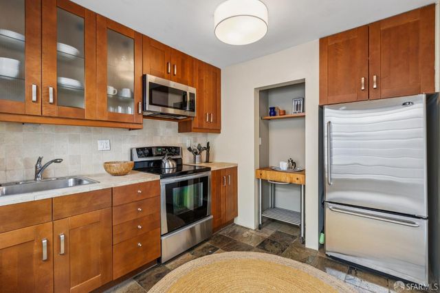 102 Santa Marina Street, San Francisco, CA 94110